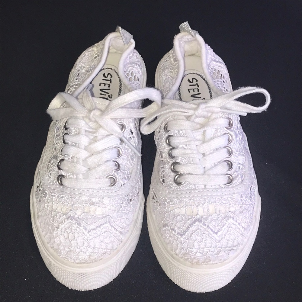 Stevies Sneakers